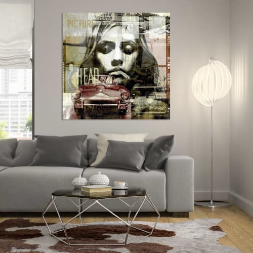 DIVA III | Photography by Sven Pfrommer. Item composed of glass