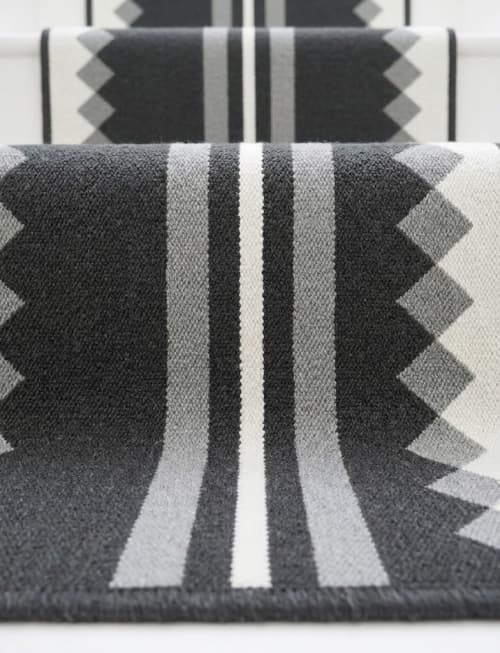 Handwoven Woolen Runner Rug | Rugs by Evergreen Carpets. Item made of wool compatible with boho and minimalism style