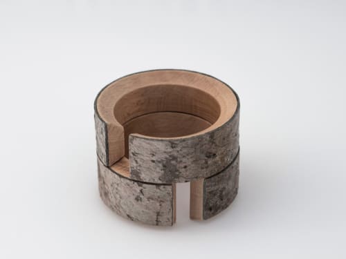 Corteccia legno | Ornament in Decorative Objects by gumdesign. Item composed of wood & marble compatible with contemporary style