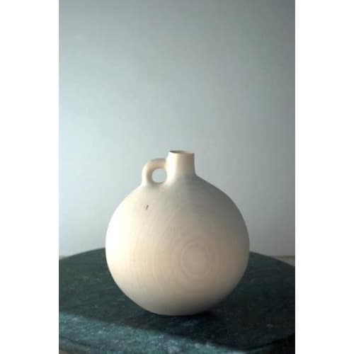 JS-M4 | Vase in Vases & Vessels by Ashley Joseph Martin. Item composed of maple wood