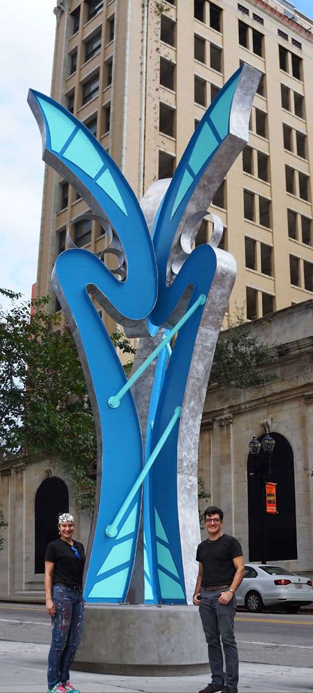 LAURA'S FLOWER | Public Sculptures by Gus Lina Art. Item composed of aluminum