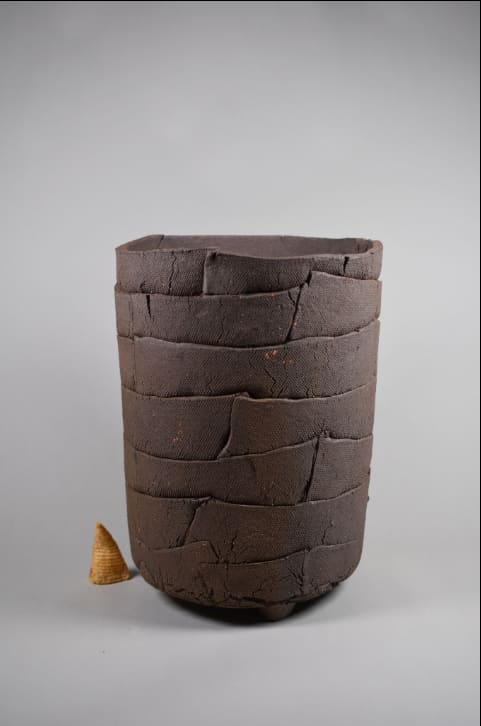 CH4.5–1b | Vase in Vases & Vessels by COM WORK STUDIO