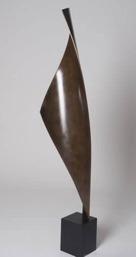 On Point 2 | Sculptures by Joe Gitterman Sculpture. Item composed of bronze
