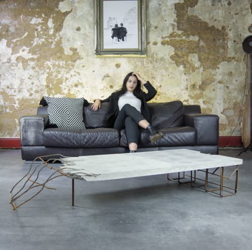 Frakes No.3654-014 | Coffee Table in Tables by Stephan Schmitz / adorTable. Item composed of concrete