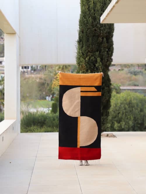 Geometría Emparejada/Coupled Geometry | Small Rug in Rugs by Tierra y Mano. Item made of fabric