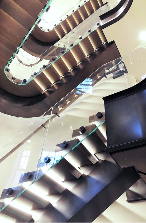 Bottega Veneta Curved Stair | Architecture by Amuneal | Bottega Veneta New York Maison in New York. Item made of steel & glass