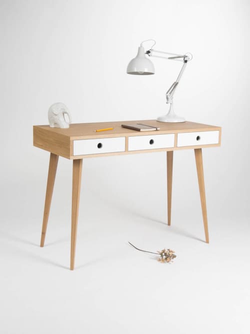 KUUB - Home office desk, small dressing table, bureau | Tables by Mo Woodwork. Item made of wood