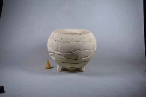 Co-17 | Planter in Vases & Vessels by COM WORK STUDIO