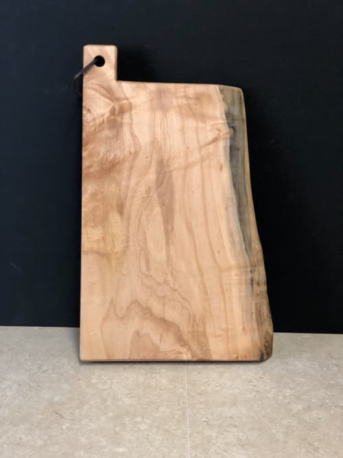 Live edge maple burl board | Serveware by Patton Drive Woodworking. Item made of maple wood