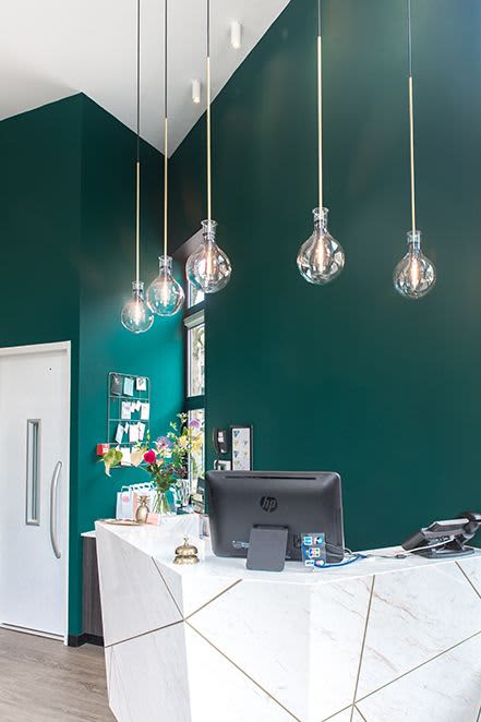 Moon Jellyfish | Pendants by Blom & Blom | Linden Hotel in Amsterdam. Item made of brass & glass