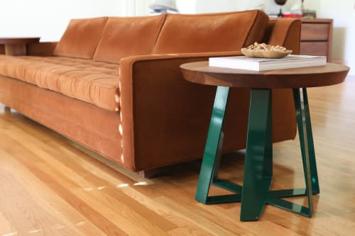 ARS End Table | Tables by ARTLESS. Item made of oak wood