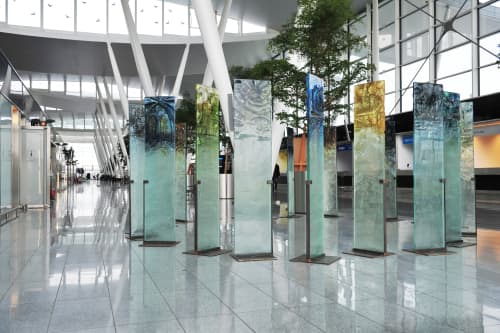 Glasshenge Series | Divider in Decorative Objects by ARCHIGLASS by Urbanowicz | Wrocław Nicolaus Copernicus Airport in Wrocław. Item made of glass