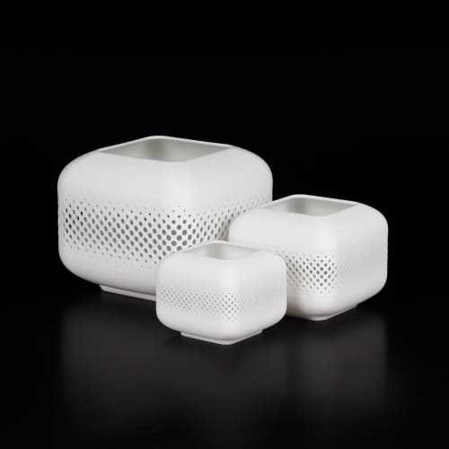Modern Candle Lamp "CUBIS" made of Bio Resin, Germany | Table Lamp in Lamps by Studio Plönzke. Item in minimalism or contemporary style