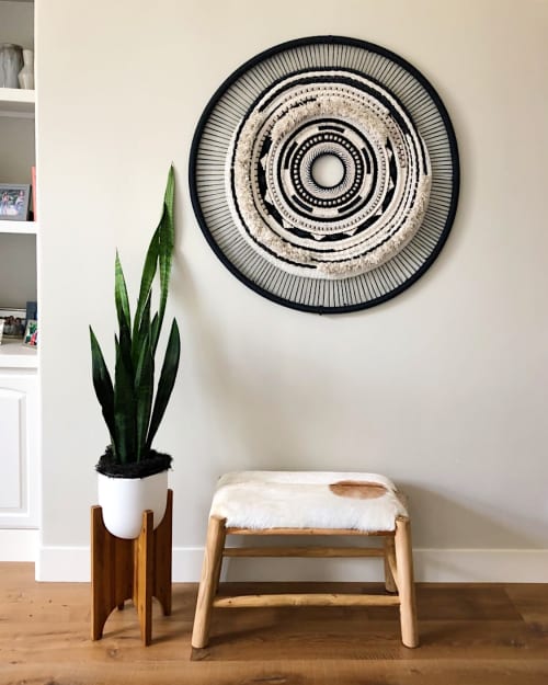 Round woven wall discount decor