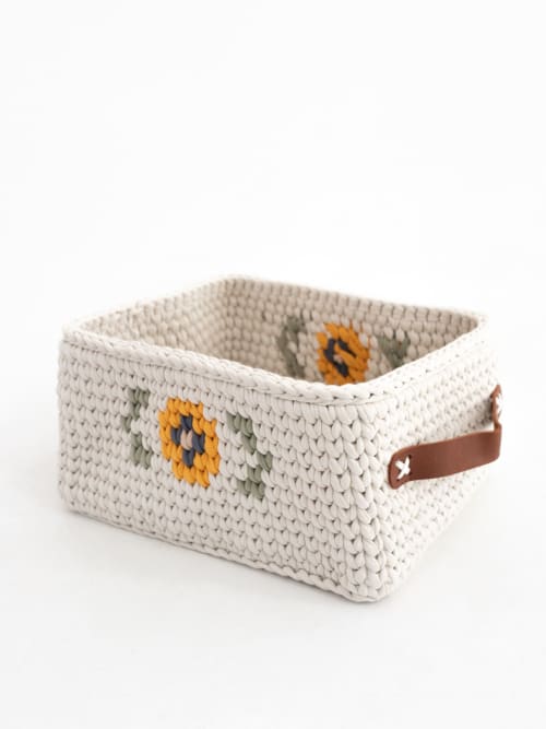 Sunflower basket with handles | SUNFLOWER signature collecti | Storage Basket in Storage by Anzy Home | MG Studios / RR by MG Studios in Dnipro. Item made of cotton with leather works with minimalism & contemporary style