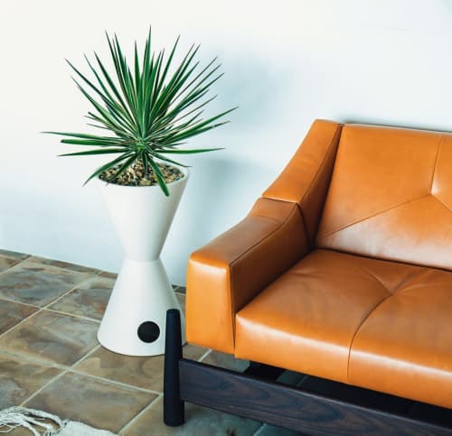 TH2 hourglass planter | Vases & Vessels by Vessel USA Inc.