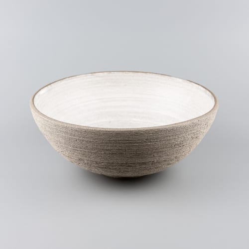 Handmade Bowl Persela Frose | Decorative Bowl in Decorative Objects by Svetlana Savcic / Stonessa. Item composed of stoneware in minimalism or japandi style