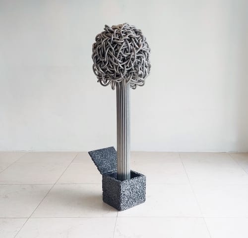 "FLUX - JACK"  sculpture / organic, dynamic, kinetic object | Sculptures by JAN PAUL. Item composed of metal compatible with contemporary and industrial style