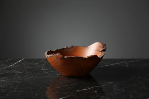 Natural‑Edge Pearwood Bowl | Decorative Bowl in Decorative Objects by Holzkunst Samuel Meisinger. Item composed of wood in minimalism or art deco style