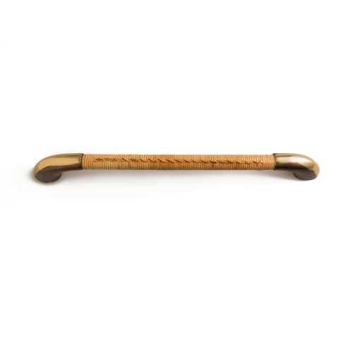 Ponente in Wicker Weaving | Pull in Hardware by Thea design. Item composed of brass compatible with boho and mid century modern style
