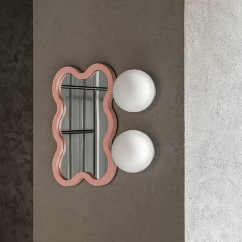 Hvyli 6 - Wall Wavy Mirror | Decorative Objects by oitoproducts. Item made of wood with glass works with minimalism & contemporary style
