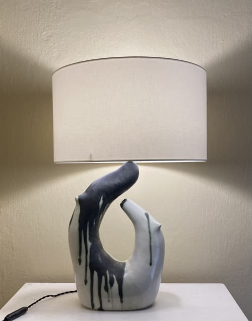 Espina Lamp | Table Lamp in Lamps by CSOSA ceramics. Item composed of linen and stoneware