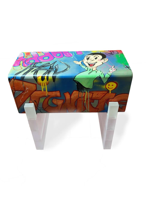 Brontë "Happy" Bench seat | Benches & Ottomans by Andi-Le. Item made of steel & cement
