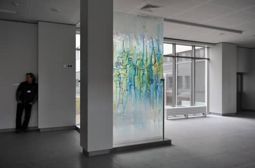Cityscape Glass | Glasswork in Wall Treatments by ARCHIGLASS by Urbanowicz | Dolnośląski Szpital Specjalistyczny im. T. Marciniaka - Centrum Medycyny Ratunkowej in Wrocław. Item composed of glass in minimalism or contemporary style