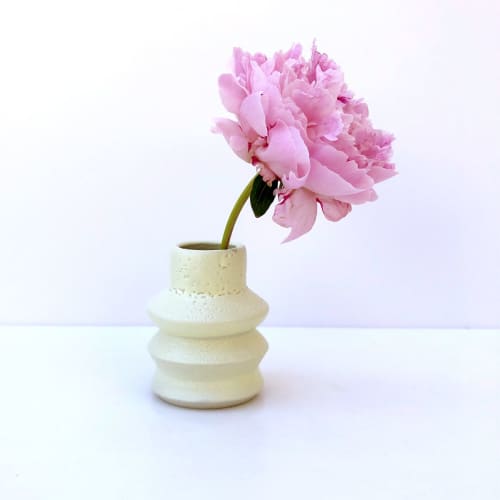 Zig Zag Vase | Vases & Vessels by niho Ceramics