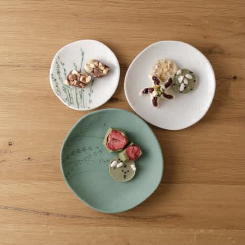 Refreshing Evergreen Home Decor