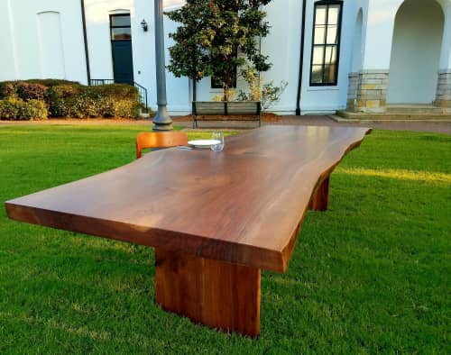 Roxie Woodworks - Tables and Furniture