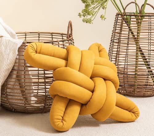 Best of Yellow Accessories