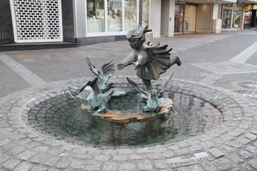 Edith Peres-Lethmate - Sculptures and Art