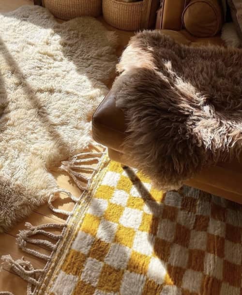 East Perry - Rugs and Pillows