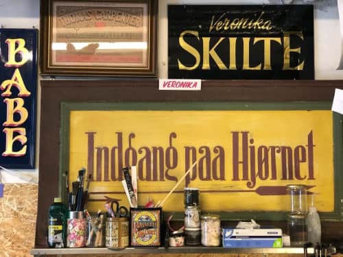 Veronika Skilte - Signage