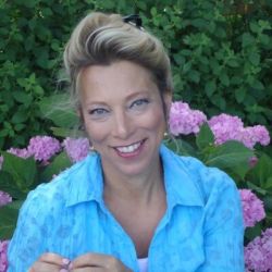 Ellen Blakely