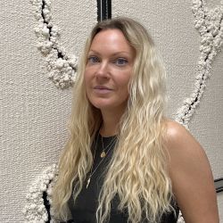 Elle Collins