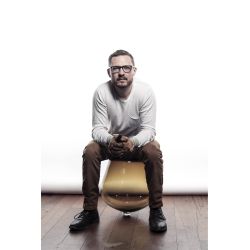 JMW Studio Paris by Jeremy Maxwell Wintrebert