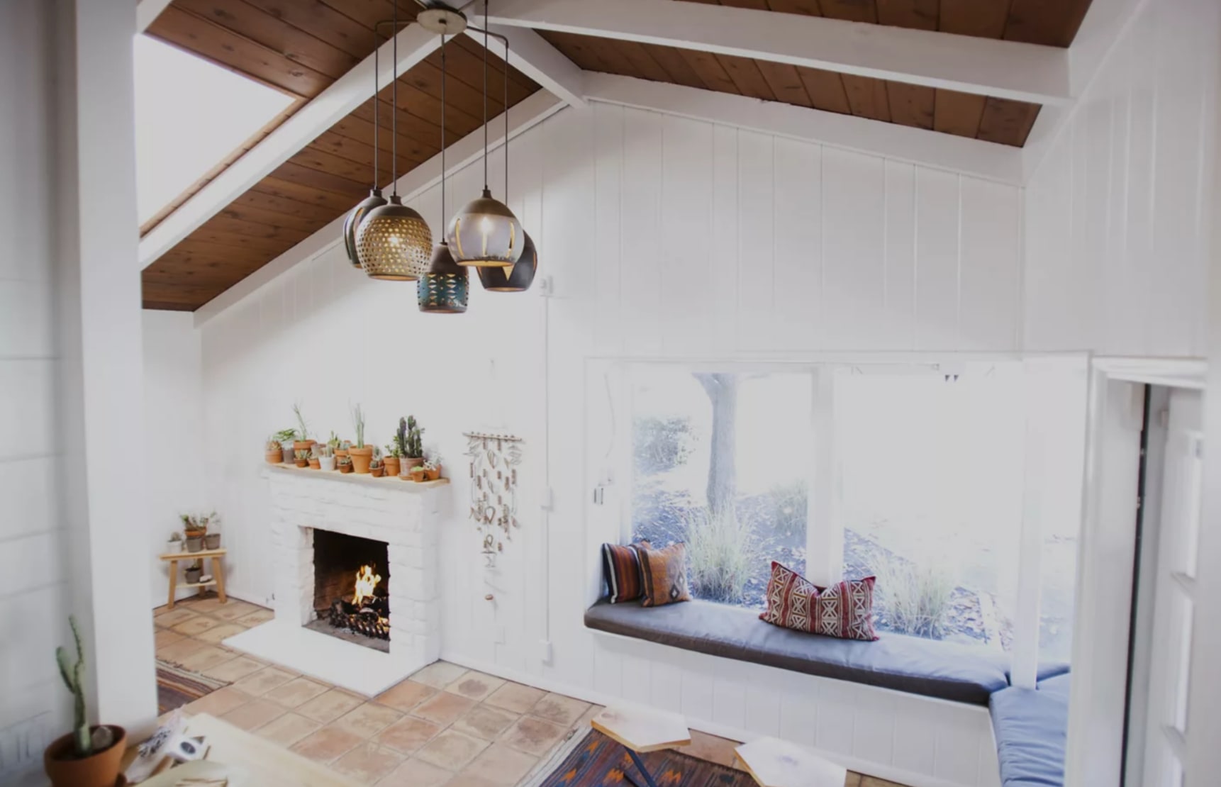 Minimal ceramic chandeliers by Heather Levine as seen in Ojai Rancho Inn