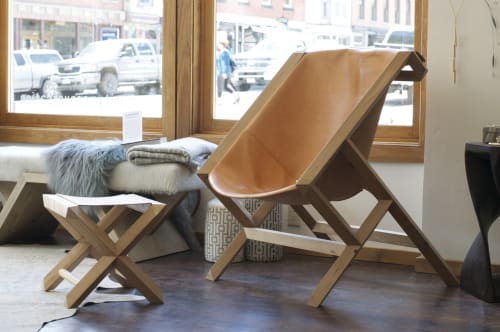 The Canguro lounge chair by Espina Corona in a curated residential interior.