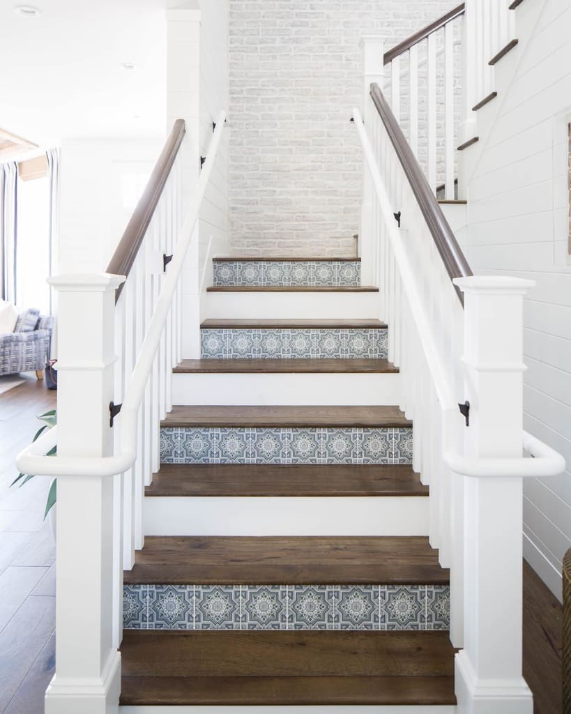 Gray, white and green stone Spanish stair tiles