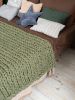 Chunky knit blanket green | Linens & Bedding by Anzy Home. Item made of fiber