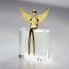 Angel figure in Gloss Gold | Sculptures by YENNY COCQ