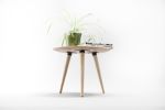 Round Coffee Table Made of Solid Oak | Tables by Manuel Barrera Habitables. Item composed of oak wood