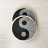 Wood and felt Yin Yang drink coasters. Set of 2 | Tableware by DecoMundo Home. Item made of oak wood & fabric compatible with boho and minimalism style