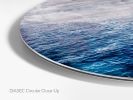 LA MER – Circular VI | Photography by Sven Pfrommer. Item made of aluminum with glass