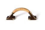 Tramontana in Wicker Weaving | Pull in Hardware by Thea design. Item made of brass