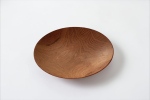 Sculpted Oak Wave Bowl on Light Marble Base | Decorative Plate in Decorative Objects by Holzkunst Samuel Meisinger. Item composed of oak wood in art deco or modern style