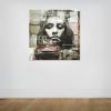 DIVA III | Photography by Sven Pfrommer. Item composed of glass