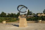 Infinity Curve | Public Sculptures by Wenqin CHEN. Item made of steel